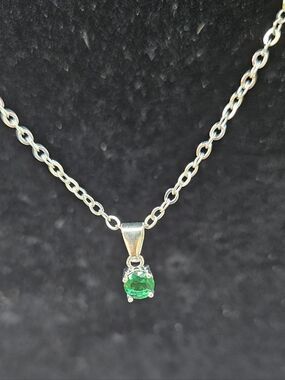 EFFY 18" May Birthstone Pendant Necklace - Green Glass - Silver - Lobster Clasp